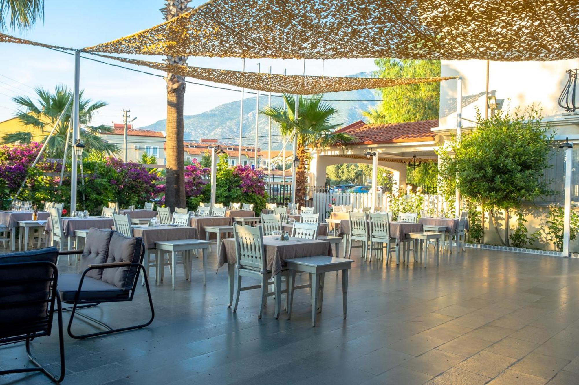 Sea Breeze Hotel and Apartments Ölüdeniz Exterior foto